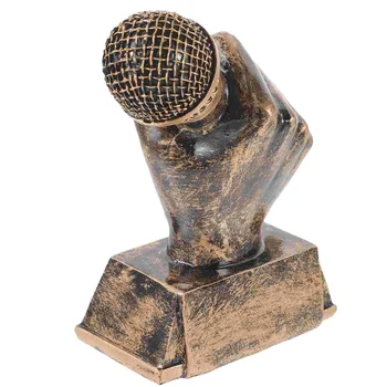 Mikrofono trofėjai Sidabrinis dainininko trofėjus Padėkos dovana Šokių trofėjus Mikrofono trofėjus Dainavimo apdovanojimas Trofėjus Karaokės konkursai